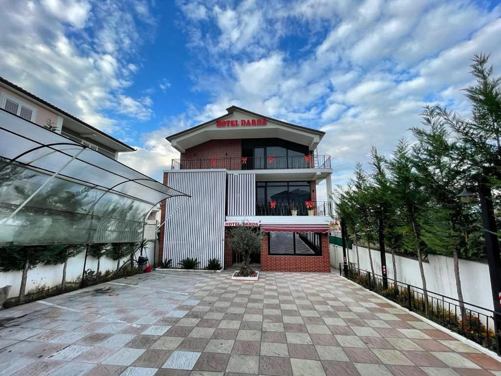 Kamez Hotel Darda מראה חיצוני תמונה